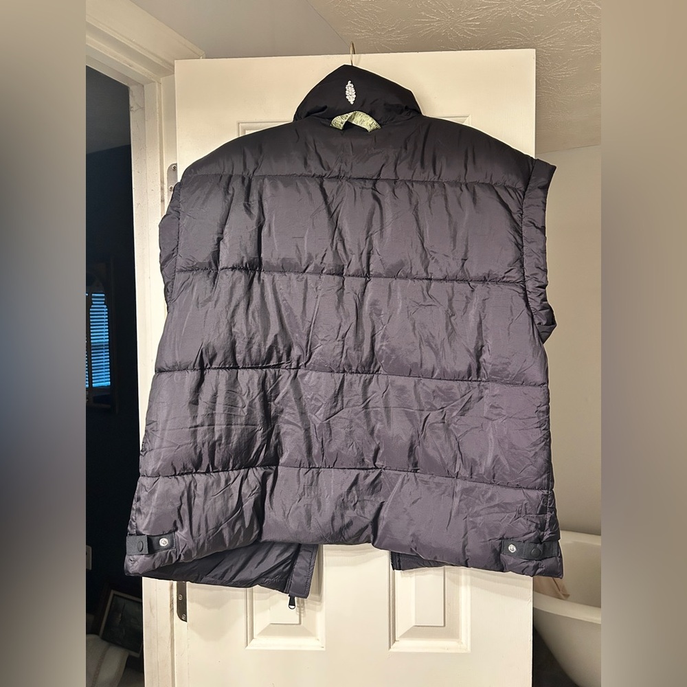 FP Movement In A Bubble Puffer Vest - Picture 5 of 5
